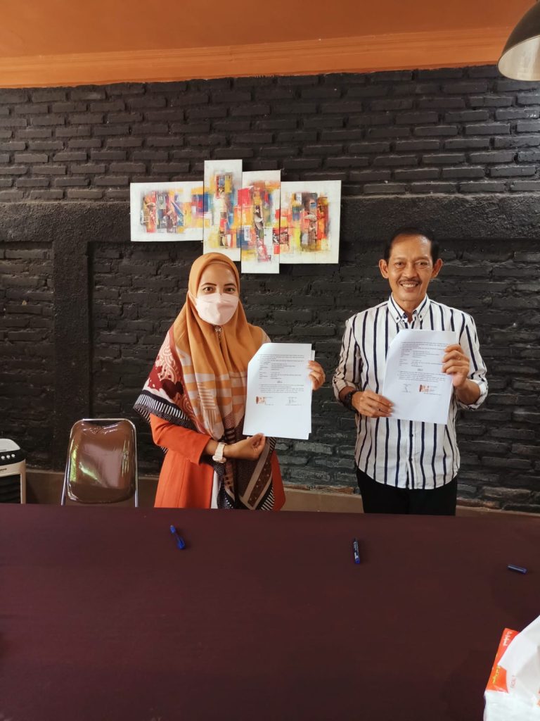 Kolaborasi Sains – Jurnal Manajemen dan Bisnis Fakultas Ekonomi dan Bisnis UNTIRTA dengan ISEI Banten